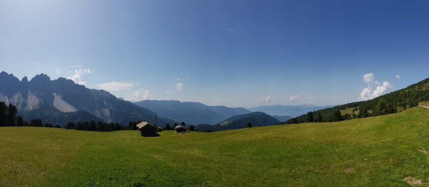 Wunderschöne Landschaft in den Dolomiten