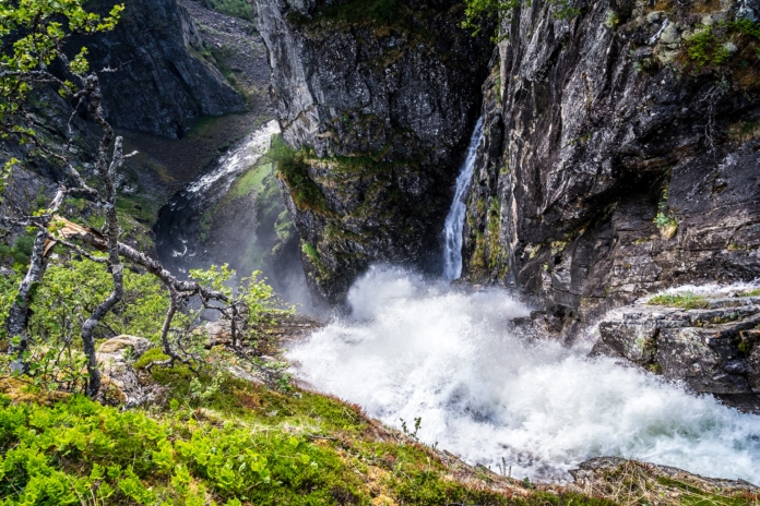 Der Sturz ins Tal