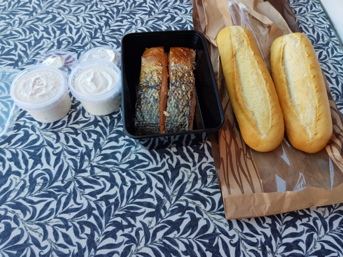 Fischbrötchen auf schwedisch
