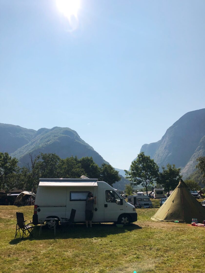 Campingplatz am Eidfjord in Norwegen